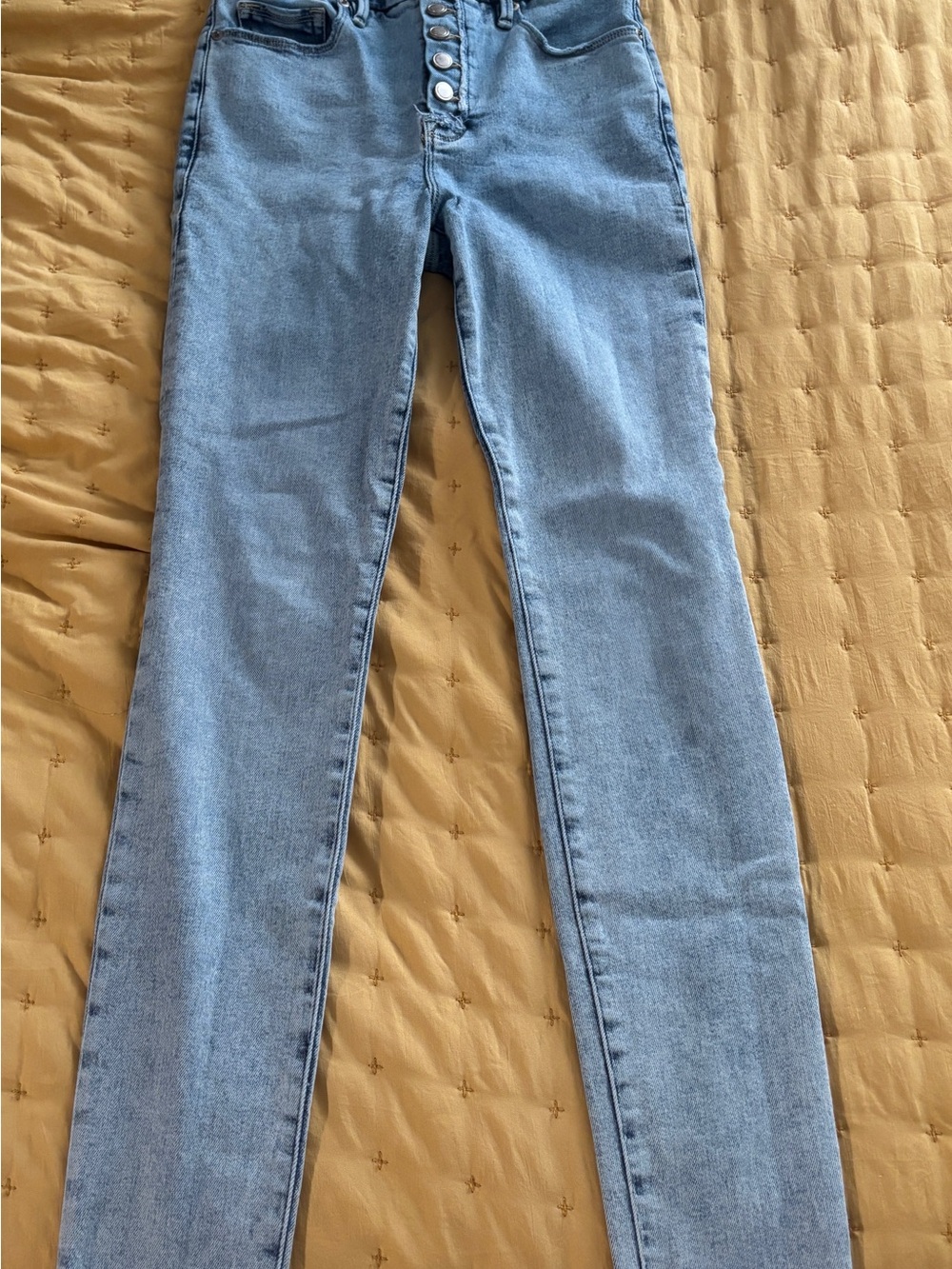 Good American Light Blue Skinny High-Waist Jeans with Button Fly